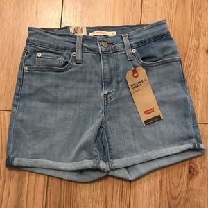 Levi’s mid length shorts